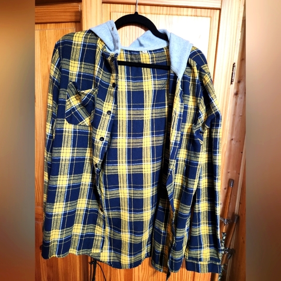 Mens plaid button hoodies - Picture 1 of 7